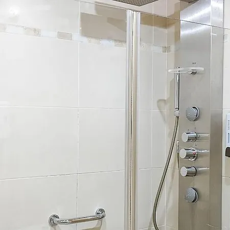 Apartment Fee4me Comfortable Flat Near The Sea