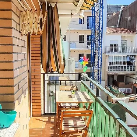 Fee4me Comfortable Flat Near The Sea Sant Adria de Besos